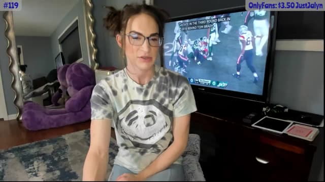 Gallery image thumbnail from Jalyn's myfreecams stream on, 09/20/2024, 01:19 image 8 of 20