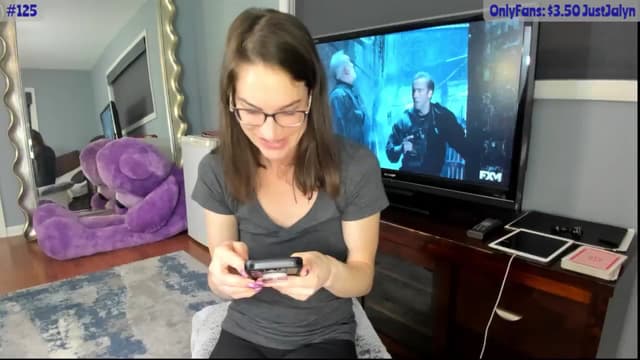 Gallery image thumbnail from Jalyn's myfreecams stream on, 09/26/2024, 01:50 image 3 of 20