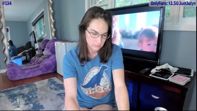 Gallery image thumbnail from Jalyn's myfreecams stream on, 09/28/2024, 23:28 image 19 of 20