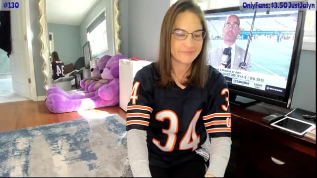 Gallery image thumbnail from Jalyn's myfreecams stream on, 09/29/2024, 16:20 image 15 of 20