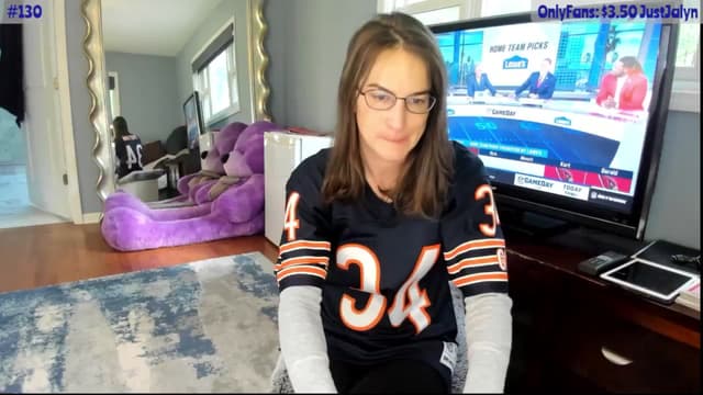 Gallery image thumbnail from Jalyn's myfreecams stream on, 09/29/2024, 16:20 image 9 of 20