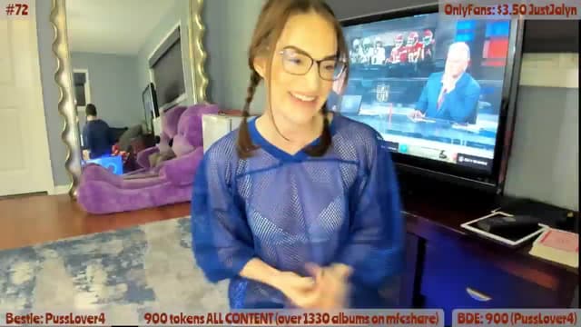 Gallery image thumbnail from Jalyn's myfreecams stream on, 10/08/2024, 01:18 image 11 of 20