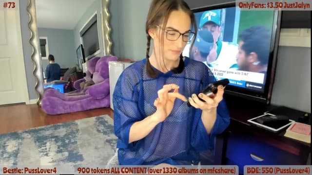 Gallery image thumbnail from Jalyn's myfreecams stream on, 10/08/2024, 01:18 image 8 of 20