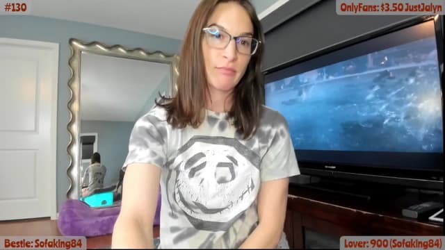 Gallery image thumbnail from Jalyn's myfreecams stream on, 10/23/2024, 01:16 image 17 of 20