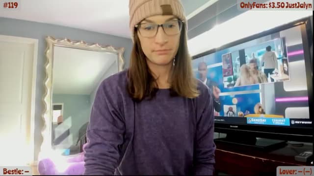 Gallery image thumbnail from Jalyn's myfreecams stream on, 10/27/2024, 15:34 image 18 of 20