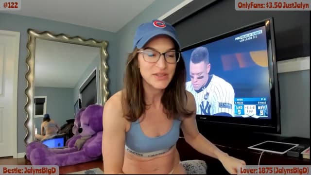 Gallery image thumbnail from Jalyn's myfreecams stream on, 10/31/2024, 02:08 image 19 of 20
