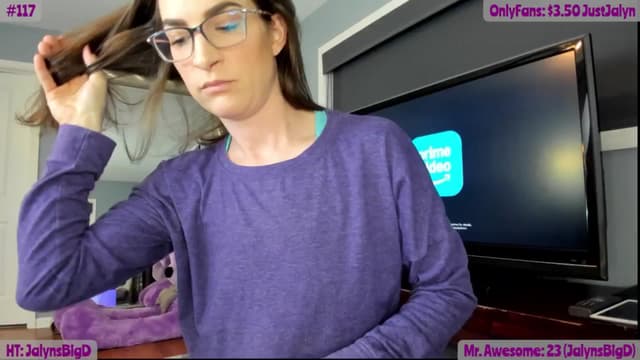 Gallery image thumbnail from Jalyn's myfreecams stream on, 11/08/2024, 01:03 image 4 of 20