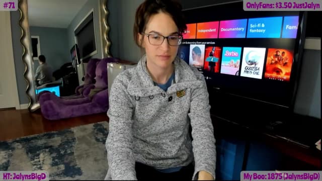 Gallery image thumbnail from Jalyn's myfreecams stream on, 11/14/2024, 02:38 image 15 of 20