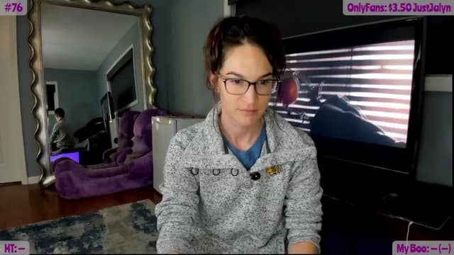 Gallery image thumbnail from Jalyn's myfreecams stream on, 11/14/2024, 02:38 image 1 of 20