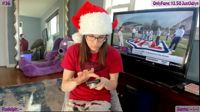 Gallery image thumbnail from Jalyn's myfreecams stream on, 12/08/2024, 17:10 image 6 of 20