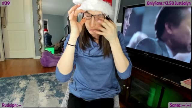 Gallery image thumbnail from Jalyn's myfreecams stream on, 12/26/2024, 02:03 image 3 of 20