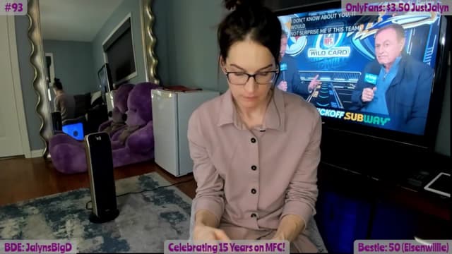 Gallery image thumbnail from Jalyn's myfreecams stream on, 01/12/2025, 02:36 image 3 of 20