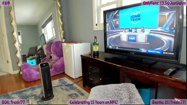Gallery image thumbnail from Jalyn's myfreecams stream on, 01/12/2025, 18:13 image 12 of 20