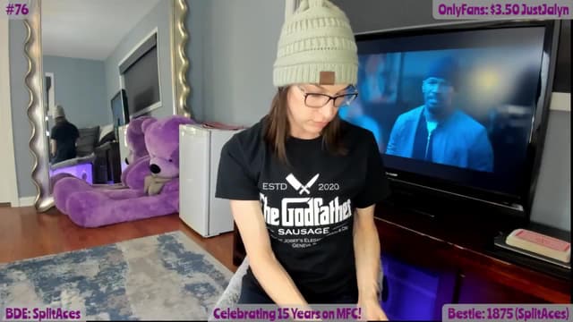 Gallery image thumbnail from Jalyn's myfreecams stream on, 01/18/2025, 02:05 image 6 of 20