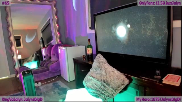 Gallery image thumbnail from Jalyn's myfreecams stream on, 02/07/2025, 03:17 image 13 of 20