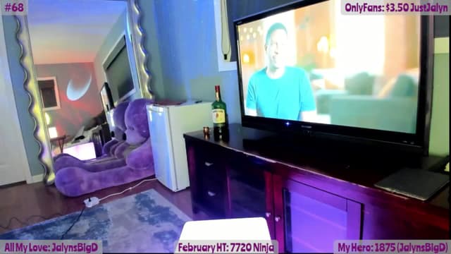 Gallery image thumbnail from Jalyn's myfreecams stream on, 02/08/2025, 04:01 image 19 of 20