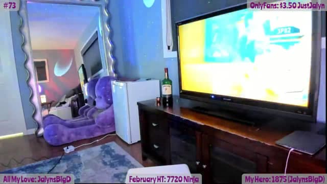 Gallery image thumbnail from Jalyn's myfreecams stream on, 02/08/2025, 04:01 image 16 of 20