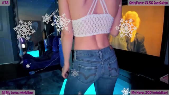 Gallery image thumbnail from Jalyn's myfreecams stream on, 02/09/2025, 14:03 image 15 of 20