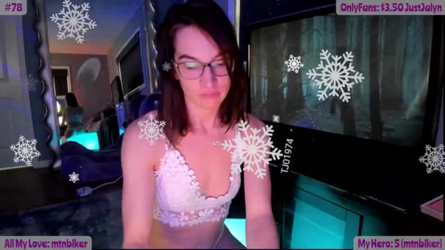 Gallery image thumbnail from Jalyn's myfreecams stream on, 02/09/2025, 14:03 image 8 of 20
