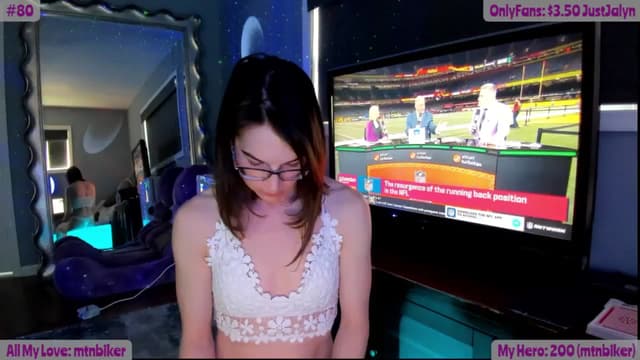 Gallery image thumbnail from Jalyn's myfreecams stream on, 02/09/2025, 20:36 image 4 of 20