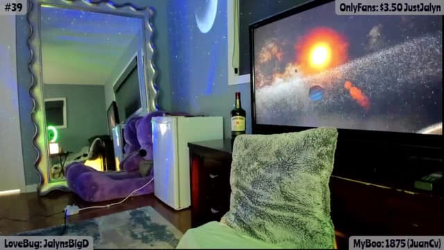 Gallery image thumbnail from Jalyn's myfreecams stream on, 02/20/2025, 05:19 image 17 of 20