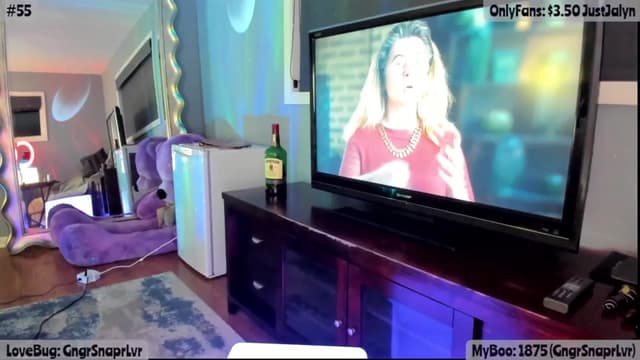 Gallery image thumbnail from Jalyn's myfreecams stream on, 03/01/2025, 04:36 image 2 of 20