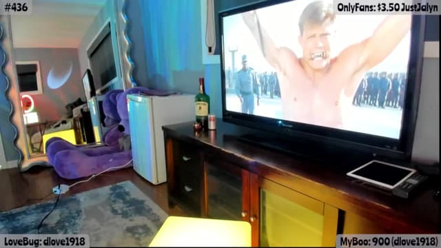 Gallery image thumbnail from Jalyn's myfreecams stream on, 03/04/2025, 03:02 image 18 of 20