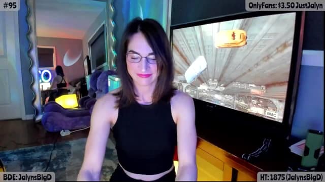 Gallery image thumbnail from Jalyn's myfreecams stream on, 03/09/2025, 24:01 image 10 of 20