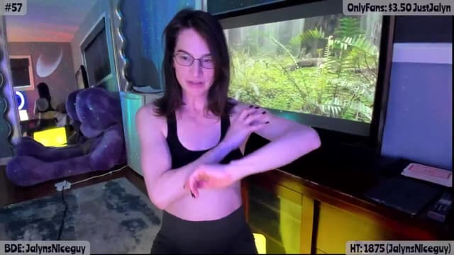 Gallery image thumbnail from Jalyn's myfreecams stream on, 03/15/2025, 24:20 image 12 of 20