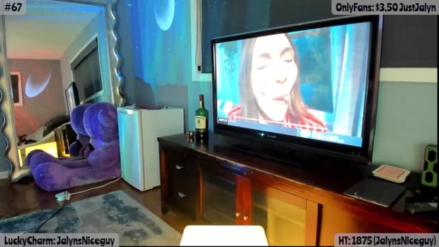 Gallery image thumbnail from Jalyn's myfreecams stream on, 03/19/2025, 01:27 image 20 of 20