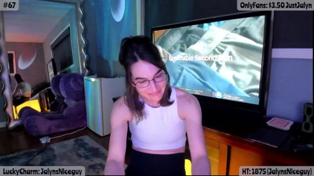 Gallery image thumbnail from Jalyn's myfreecams stream on, 03/19/2025, 01:27 image 15 of 20