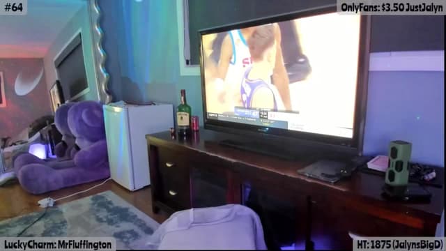 Gallery image thumbnail from Jalyn's myfreecams stream on, 03/20/2025, 02:38 image 15 of 20