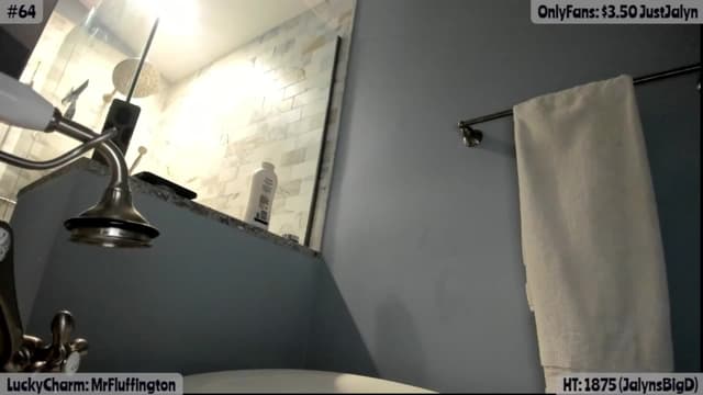 Gallery image thumbnail from Jalyn's myfreecams stream on, 03/20/2025, 02:38 image 6 of 20