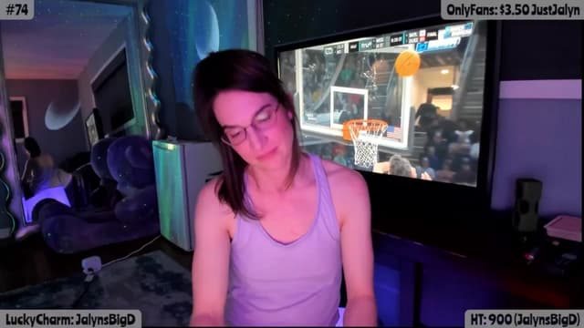 Gallery image thumbnail from Jalyn's myfreecams stream on, 03/24/2025, 03:09 image 6 of 20