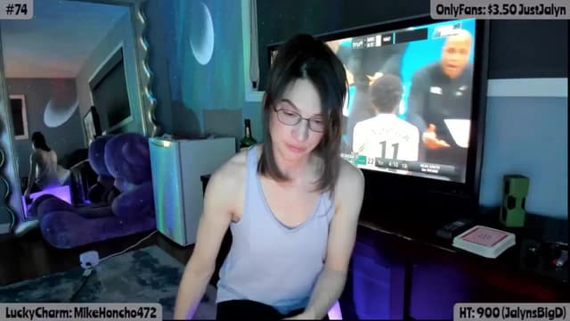 Gallery image thumbnail from Jalyn's myfreecams stream on, 03/24/2025, 03:09 image 13 of 20