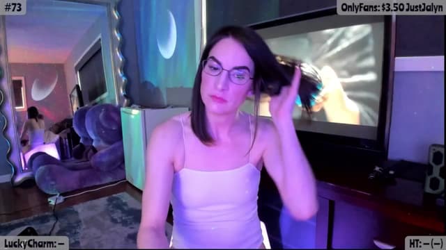 Gallery image thumbnail from Jalyn's myfreecams stream on, 03/26/2025, 24:28 image 1 of 20
