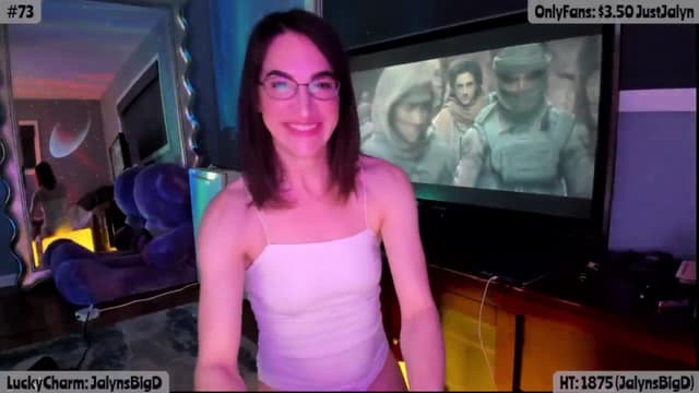 Gallery image thumbnail from Jalyn's myfreecams stream on, 03/26/2025, 24:28 image 20 of 20