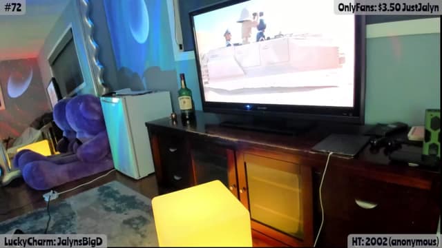 Gallery image thumbnail from Jalyn's myfreecams stream on, 03/26/2025, 02:52 image 11 of 20