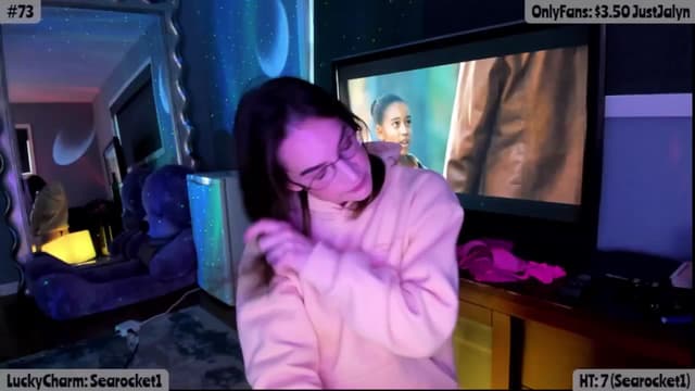 Gallery image thumbnail from Jalyn's myfreecams stream on, 04/01/2025, 24:00 image 10 of 20