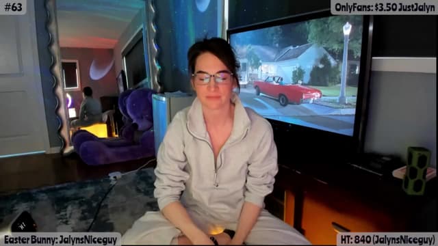 Gallery image thumbnail from Jalyn's myfreecams stream on, 04/15/2025, 23:38 image 12 of 20