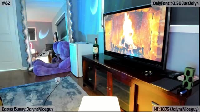 Gallery image thumbnail from Jalyn's myfreecams stream on, 04/17/2025, 22:33 image 3 of 20