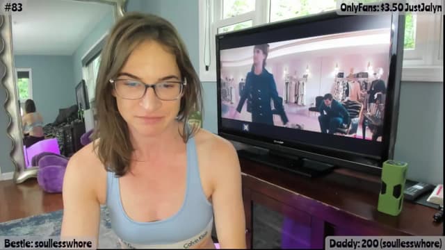 Gallery image thumbnail from Jalyn's myfreecams stream on, 07/26/2025, 17:22 image 15 of 20