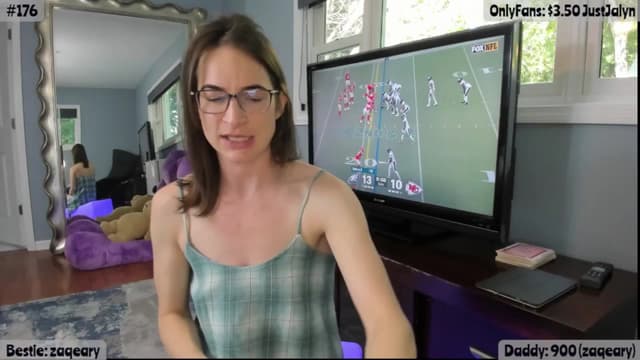 Gallery image thumbnail from Jalyn's myfreecams stream on, 09/14/2025, 22:20 image 12 of 20