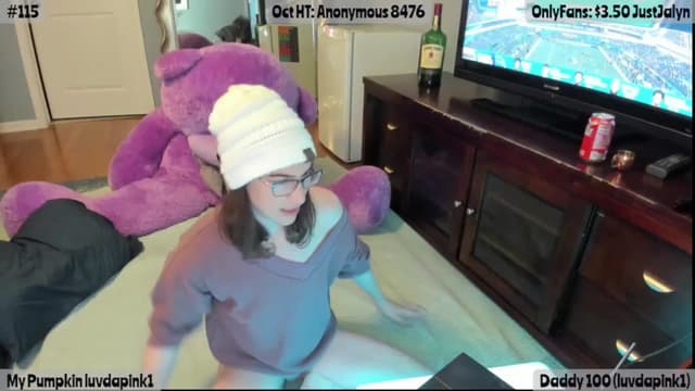 Gallery image thumbnail from Jalyn's myfreecams stream on, 10/24/2025, 24:55 image 5 of 20