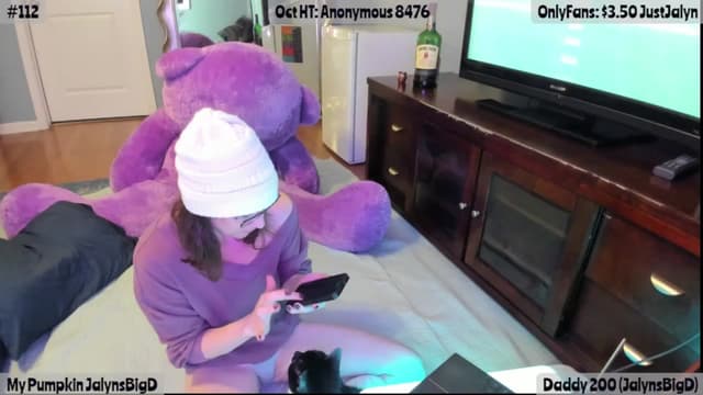 Gallery image thumbnail from Jalyn's myfreecams stream on, 10/24/2025, 02:41 image 2 of 20