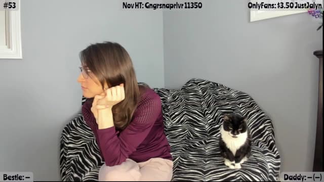 Gallery image thumbnail from Jalyn's myfreecams stream on, 11/23/2025, 24:09 image 3 of 20