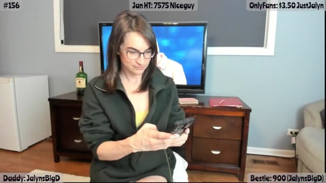 Gallery image thumbnail from Jalyn's myfreecams stream on, 01/28/2026, 24:14 image 18 of 20