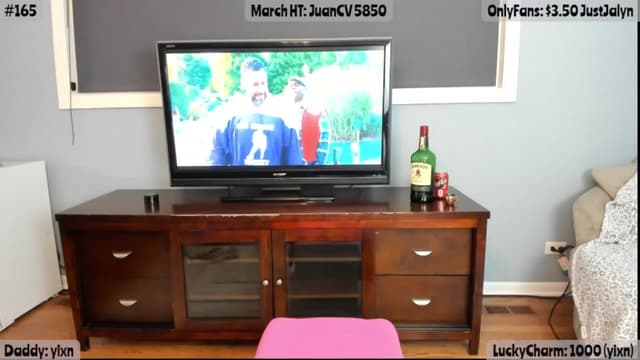 Gallery image thumbnail from Jalyn's myfreecams stream on, 03/27/2026, 01:25 image 10 of 20