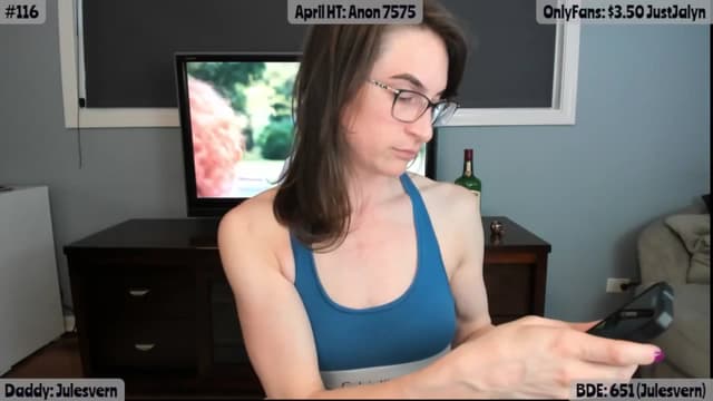 Gallery image thumbnail from Jalyn's myfreecams stream on, 04/23/2026, 01:00 image 12 of 20