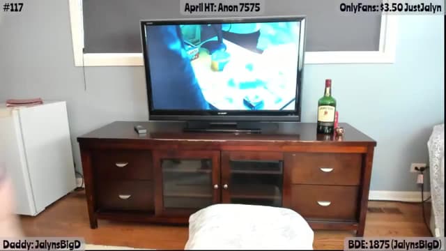 Gallery image thumbnail from Jalyn's myfreecams stream on, 04/29/2026, 23:16 image 5 of 20